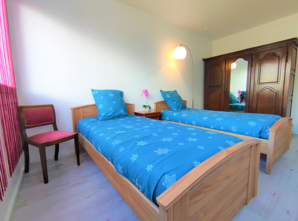 Appartement T3 Lumineux Et Tout Confort De 72 M2 Avec Parking Privatif La Rochelle  Bagian luar foto